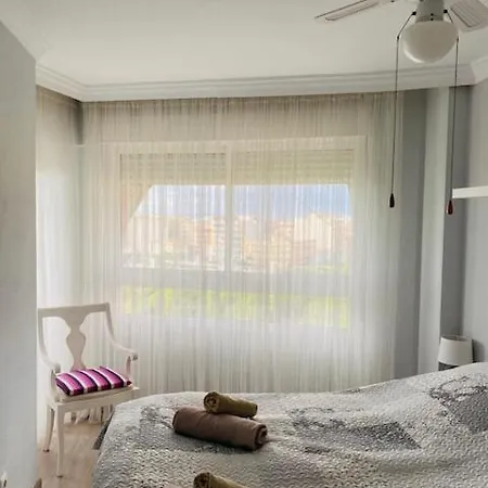 Apartamento With A View Of The Sea Torrevieja